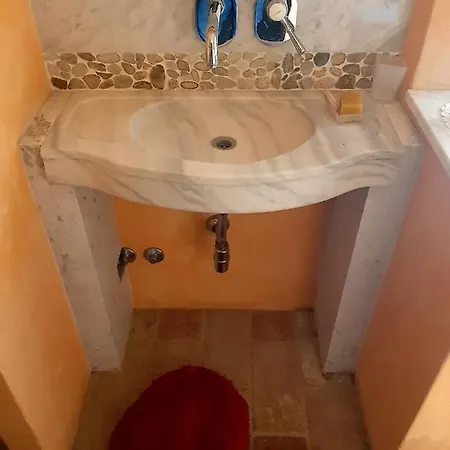 Casa Delle Rondini Carignano (Marche)