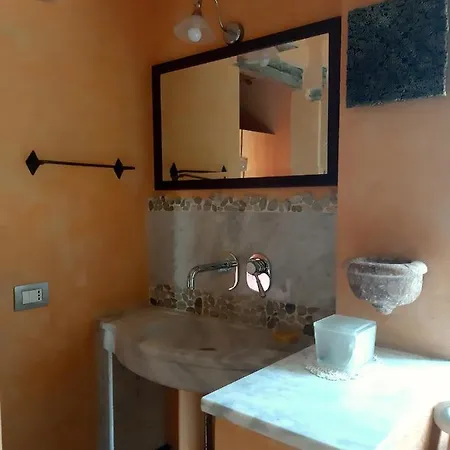 Holiday home Casa Delle Rondini